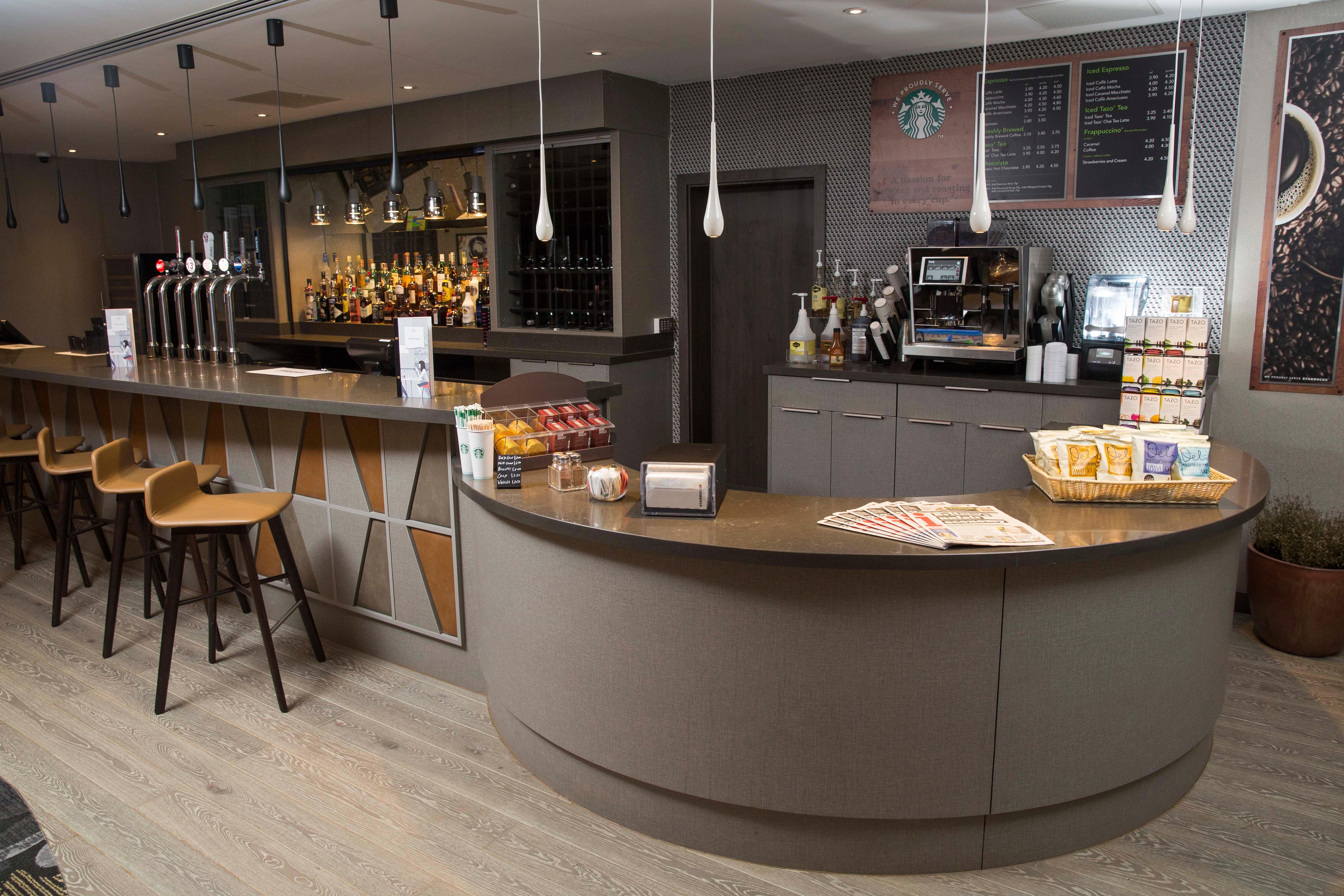 Crowne Plaza Basingstoke By Ihg Hotel Exterior photo